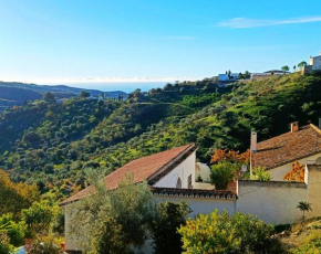 Casa del Sol - Amazing Private Villa, 20 km from Malaga center, Moclinejo